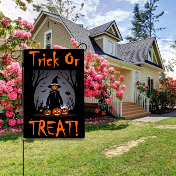 Linen Garden Flag Banner – Halloween
– Trick or Treat Scarecrow 12″x18″ Garden Banner Flags Decorative Yard