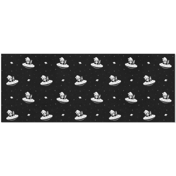 Wrapping
Paper Gift Wrap – Alien Santa Hat B/W – 1, 2, 3, 4 or 5 Rolls Gifts/Party/Celebration Birthday present paper 5