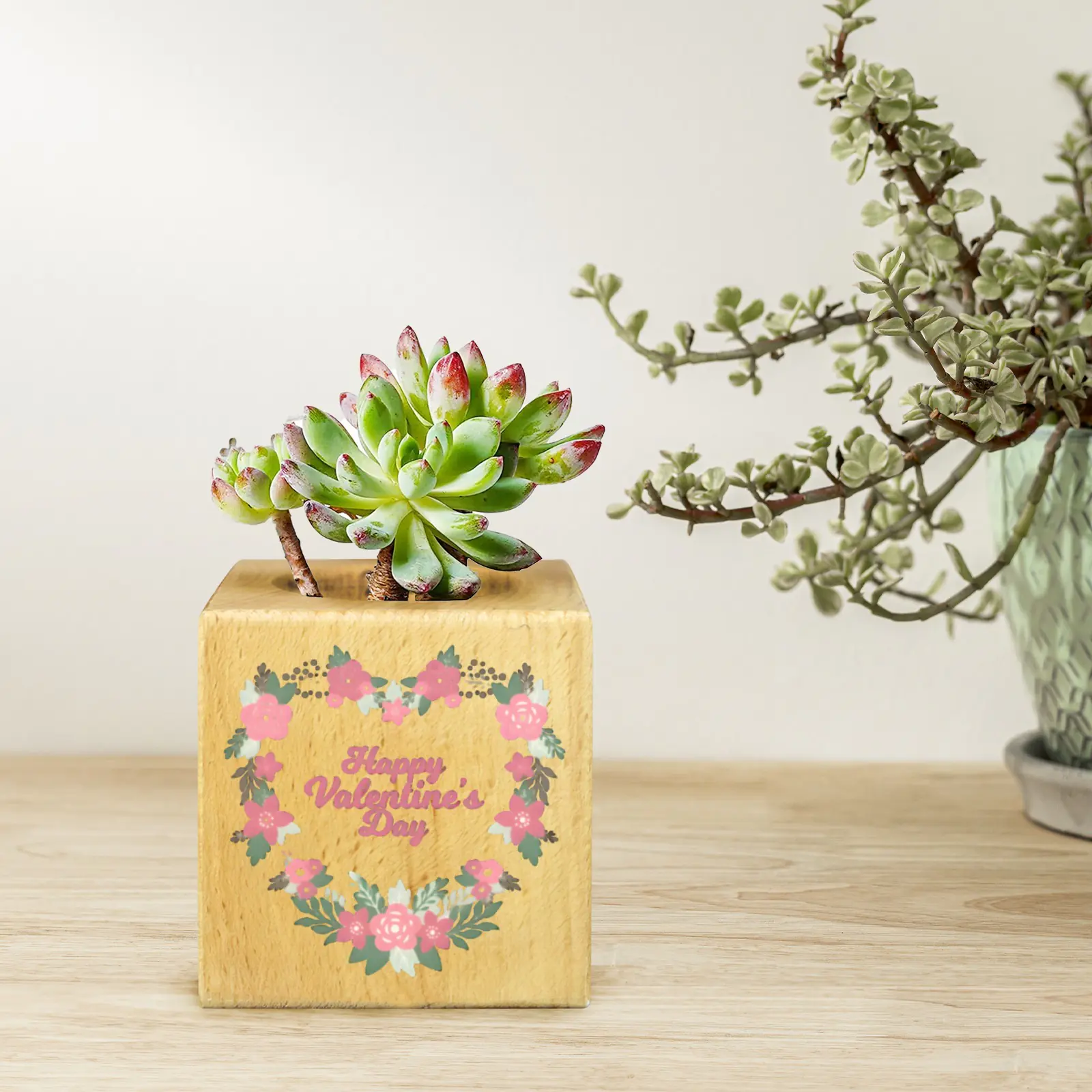 Mini Flower Pot, Valentine’s Indoor Wooden Desk Planter – Heart Wreath Mini Wooden Flower Pot Planters cube flower pot 4